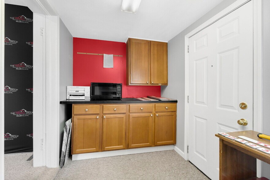 More Photos Of 207 W North St, Columbia City Office Residential For Sale