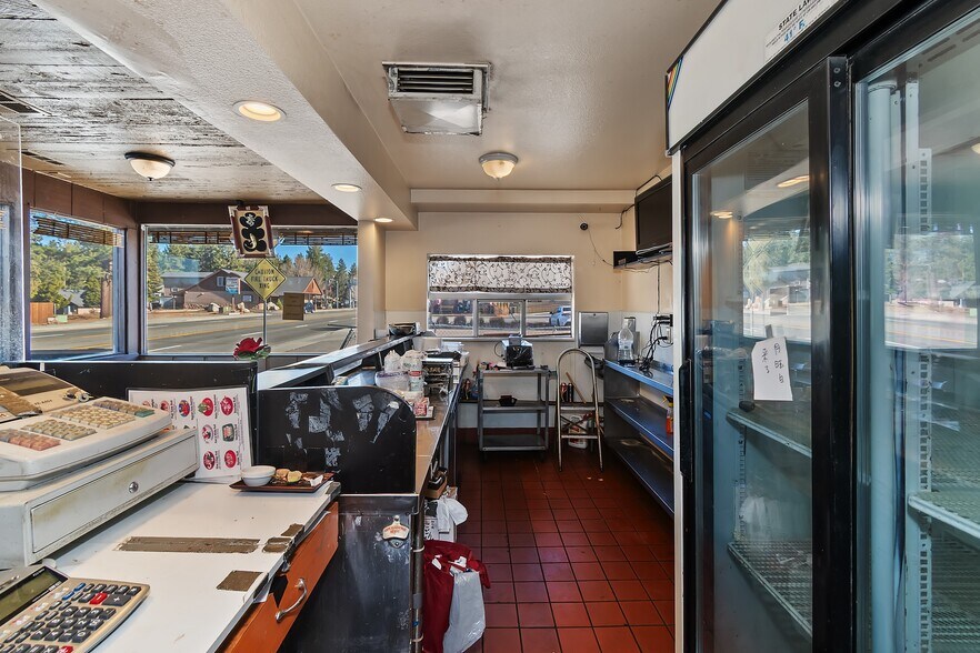 More Photos Of 41025 Big Bear Blvd, Big Bear Lake Restaurant For Sale