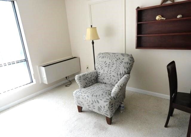More Photos Of 567 Vauxhall St, Waterford Medical For Sale