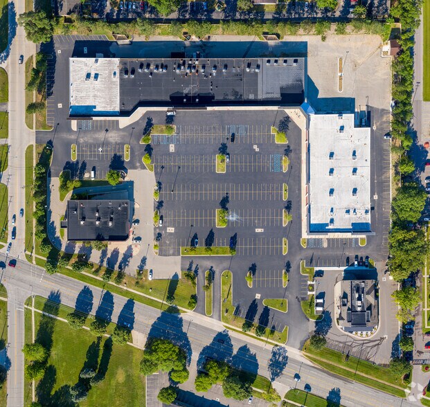 More Photos Of 6503-6647 N Wayne Rd, Westland Unknown For Lease