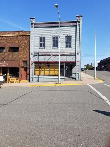 More Photos Of 145 E Chapman St, Ely General Retail For Sale