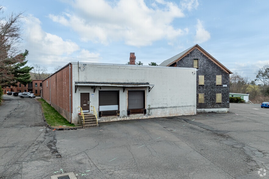 More Photos Of 5-40 Glen Rd, Manchester Warehouse For Lease