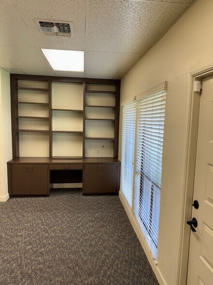 More Photos Of 2087 Grand Canal Blvd, Stockton Medical For Lease