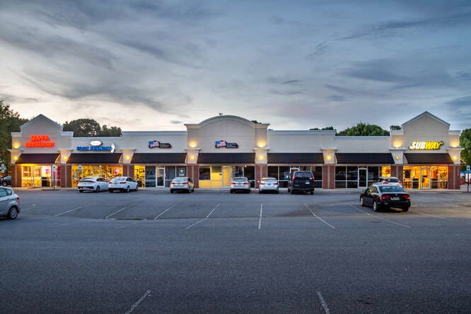 More Photos Of 1531 Cinema Dr, Statesville Unknown For Lease