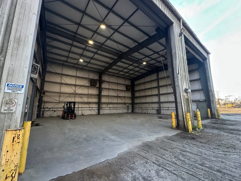 More Photos Of 6062 Commerce Court, Garden City Land For Lease