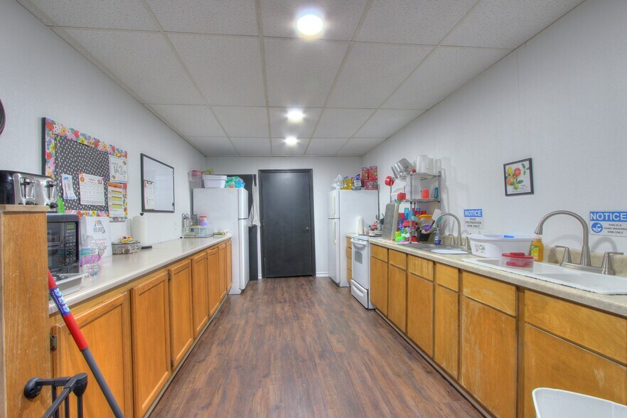 More Photos Of 553 S Old Springfield Rd, North Zulch Schools For Sale