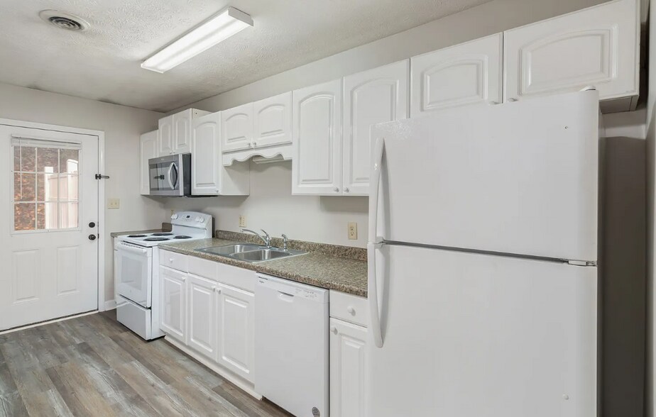 More Photos Of 2312 Boyds Creek Hwy, Sevierville Apartments For Sale