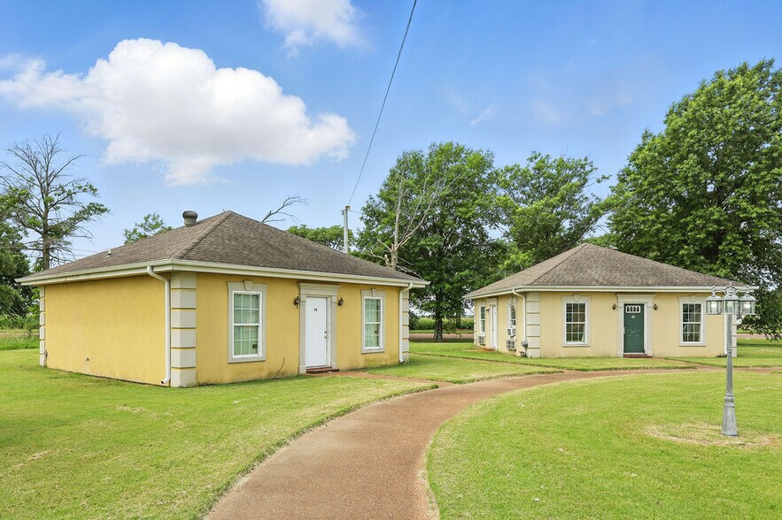 More Photos Of 4325 Casino Center Dr, Robinsonville Apartments For Sale