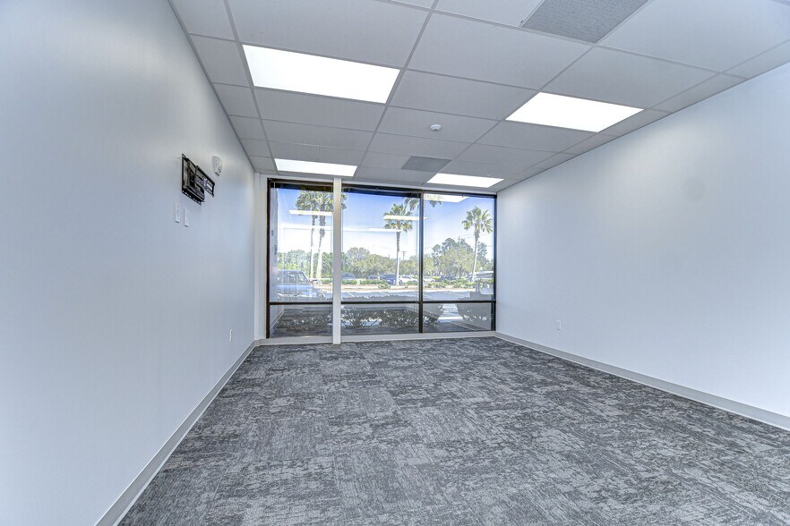 More Photos Of 10770 N 46th, Tampa Medical For Lease