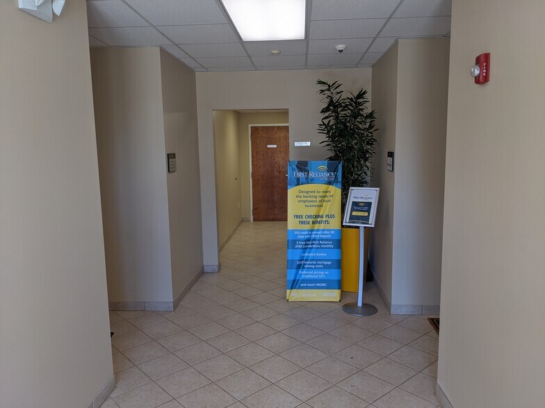 More Photos Of 249 Williamson Rd, Mooresville Medical For Lease