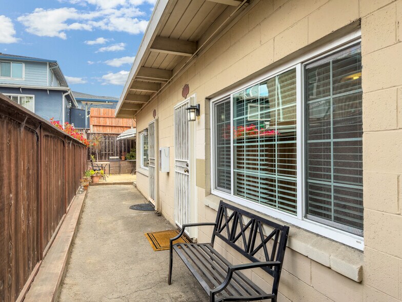 More Photos Of 5105-5107 MacDonald Ave, Richmond Apartments For Sale
