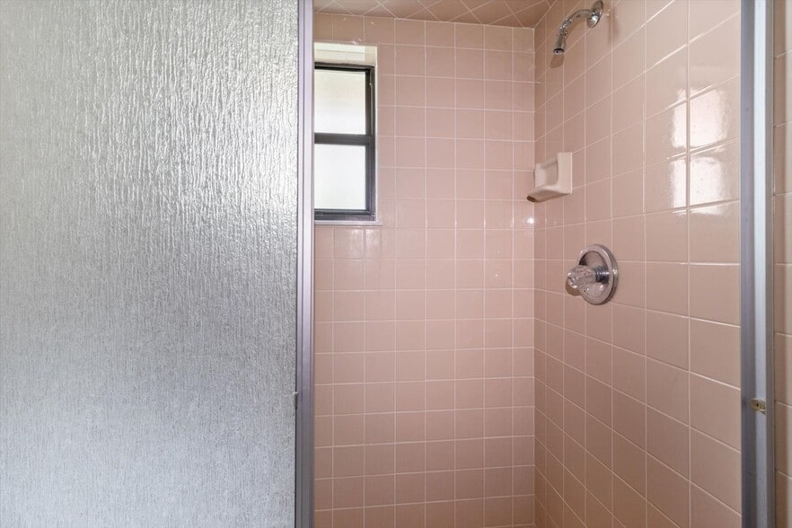 More Photos Of 2303 W Highway 44, Inverness Office For Sale