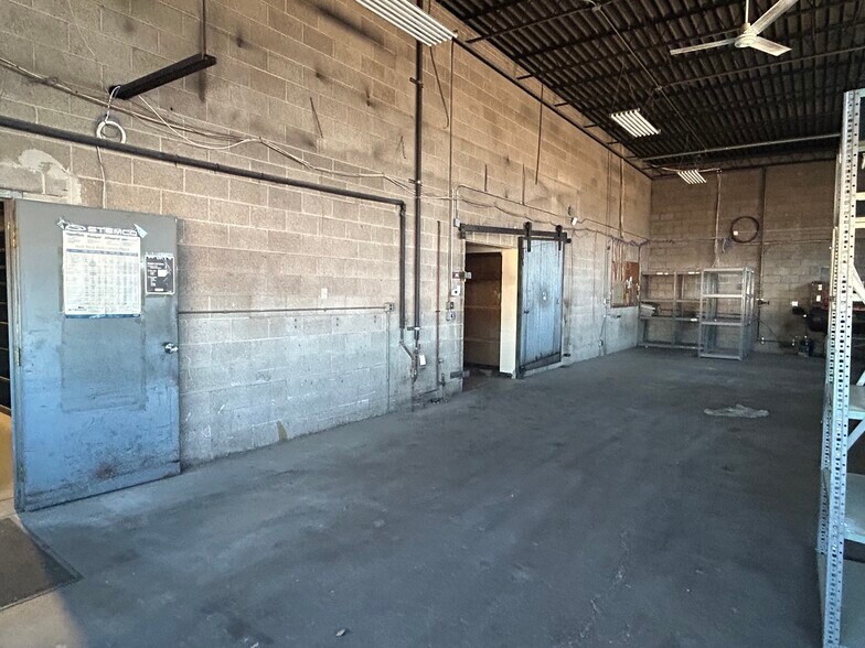 More Photos Of 207 Causeway Blvd, La Crosse Industrial For Sale