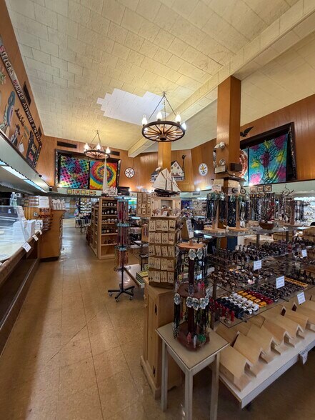 More Photos Of 2857-2867 Lincoln Hwy, Ronks Storefront Retail Residential For Sale