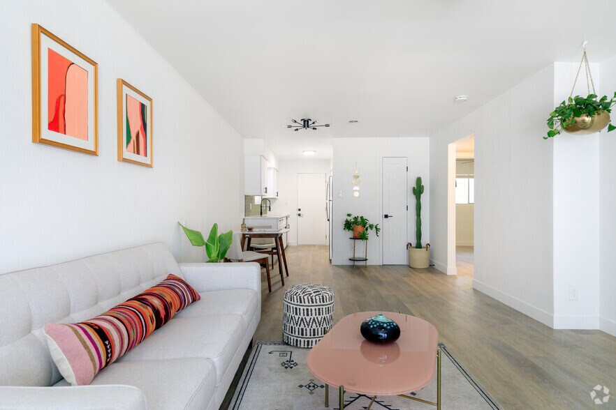 More Photos Of 3025 N 36th St, Phoenix Apartments For Sale