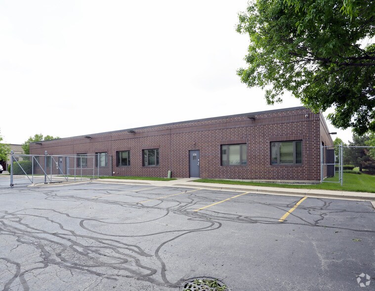 More Photos Of 1879-1887 High Grove Ln, Naperville Medical For Lease