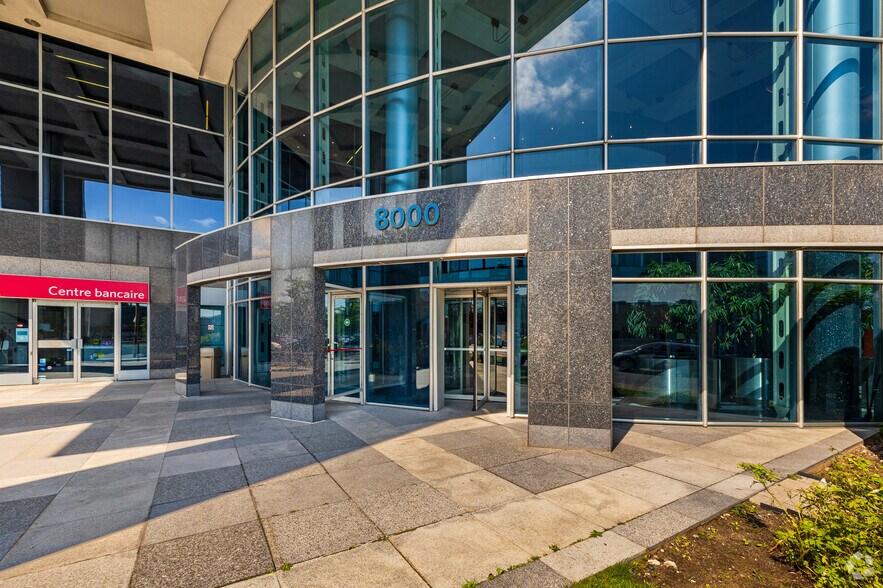 8000 Décarie Boul, Montréal, QC H4P 2S4 Office For Lease