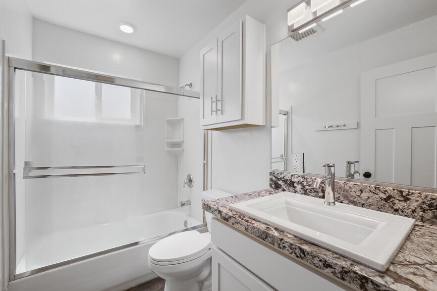 More Photos Of 1160 Bowers Ave, South Lake Tahoe Apartments For Sale