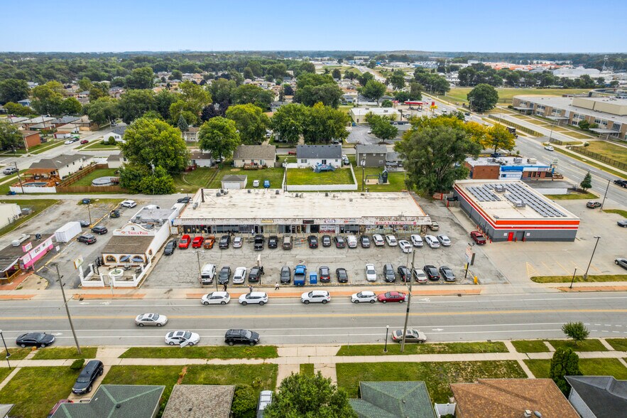 More Photos Of 6823-6837 Grand Ave, Hammond Storefront For Sale