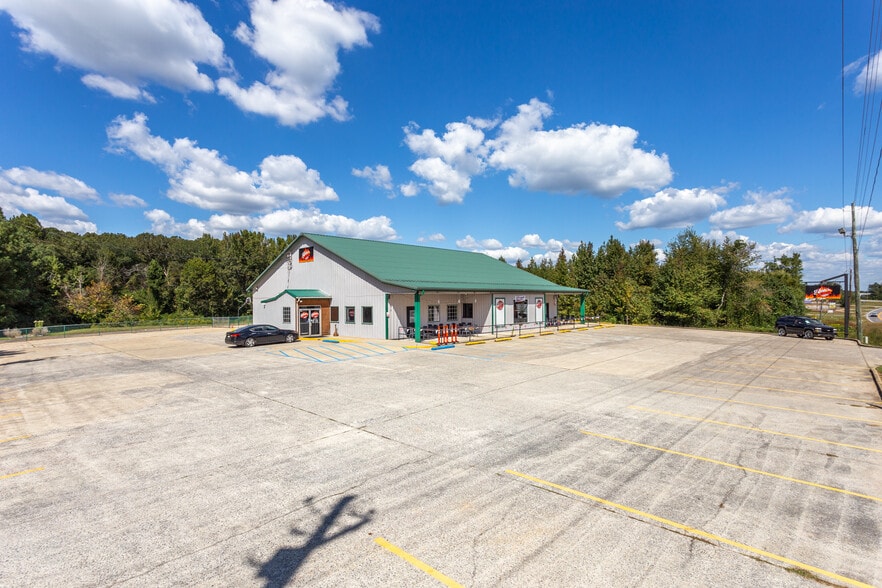 More Photos Of 11025 Hwy 78, Riverside Freestanding For Lease