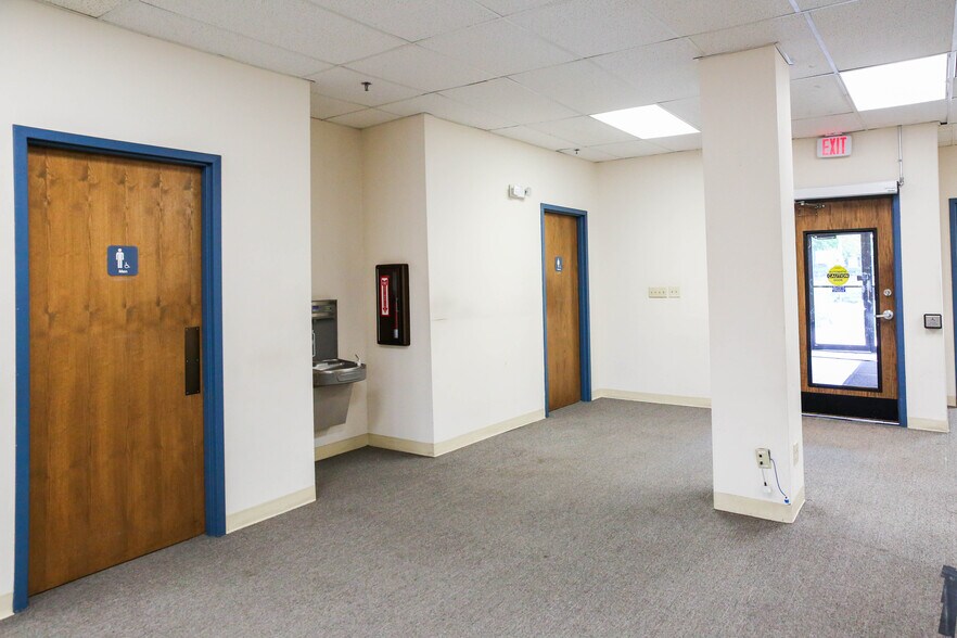 More Photos Of 626 Minnesota Ave, Kansas City Office For Lease