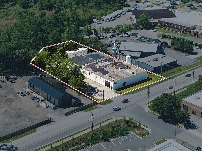 More Photos Of 151 8th Ave NW, Glen Burnie Warehouse For Lease