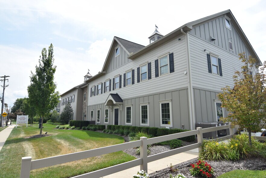 More Photos Of 350 N Main St, Chalfont Medical For Sale