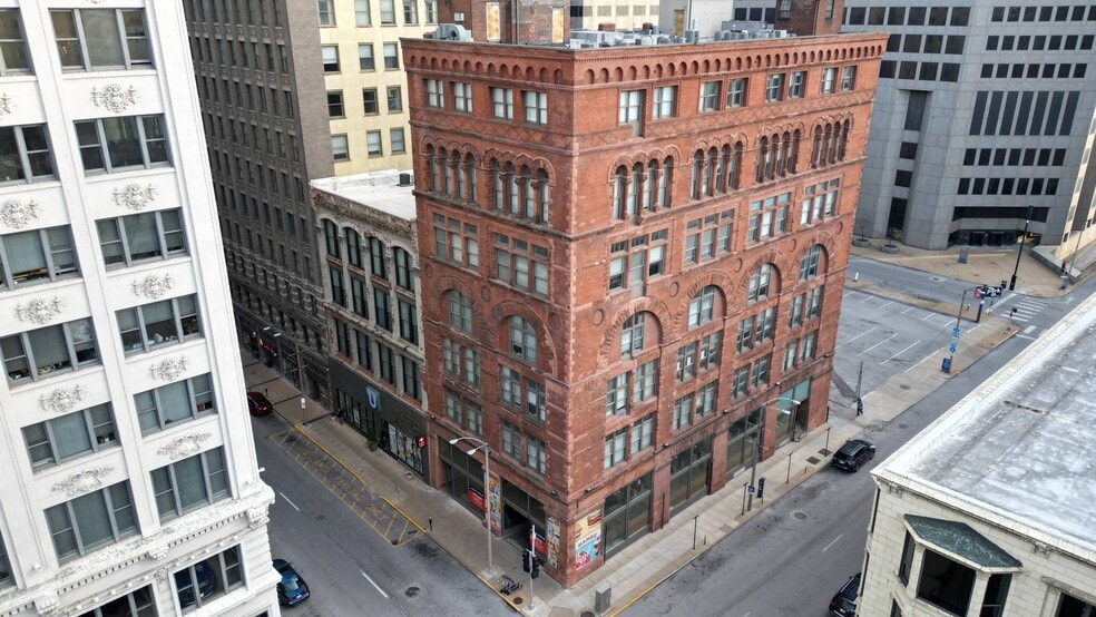 More Photos Of , Saint Louis Multifamily For Sale