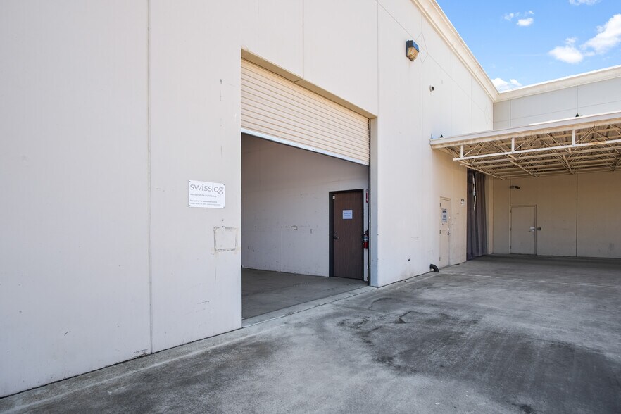 More Photos Of 5256 Pirrone Ct, Salida Warehouse For Lease
