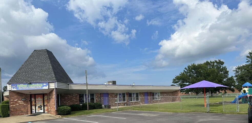 Primary Photo Of 1196 Green Garden Cir, Virginia Beach Daycare Center For Lease