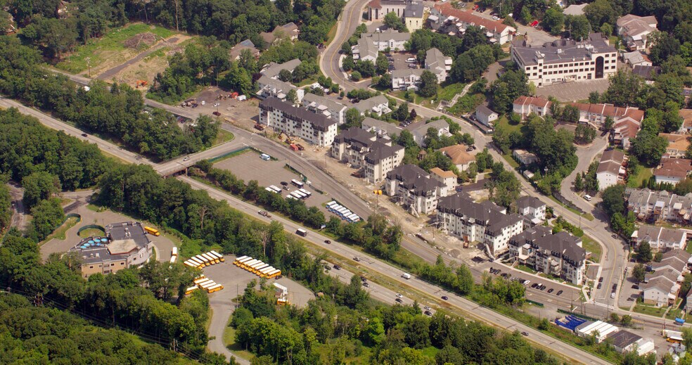 More Photos Of 6 Locey Ln, Harriman Freestanding For Lease