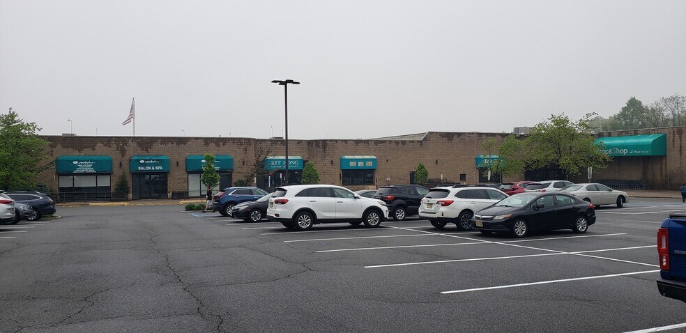 More Photos Of 25 Kinnelon Rd, Kinnelon Unknown For Lease