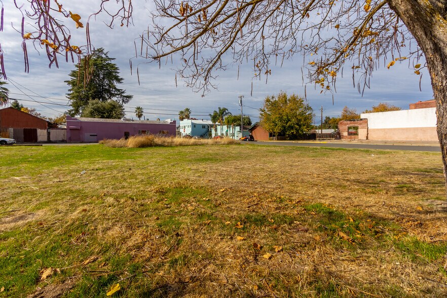 More Photos Of 9850 Broadway, Live Oak Land For Sale