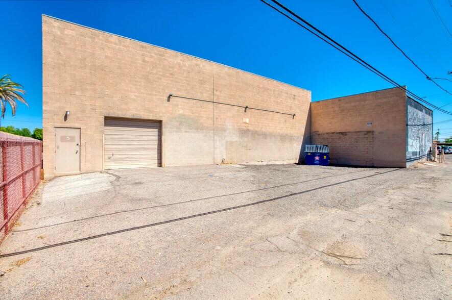 More Photos Of 323-331 W McDowell Rd, Phoenix Office For Lease