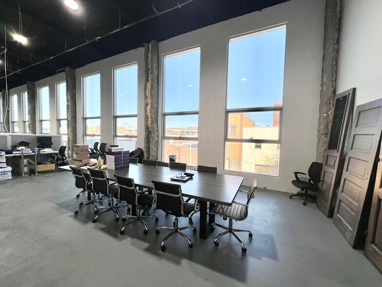 More Photos Of 84 14th St, Brooklyn Office For Lease