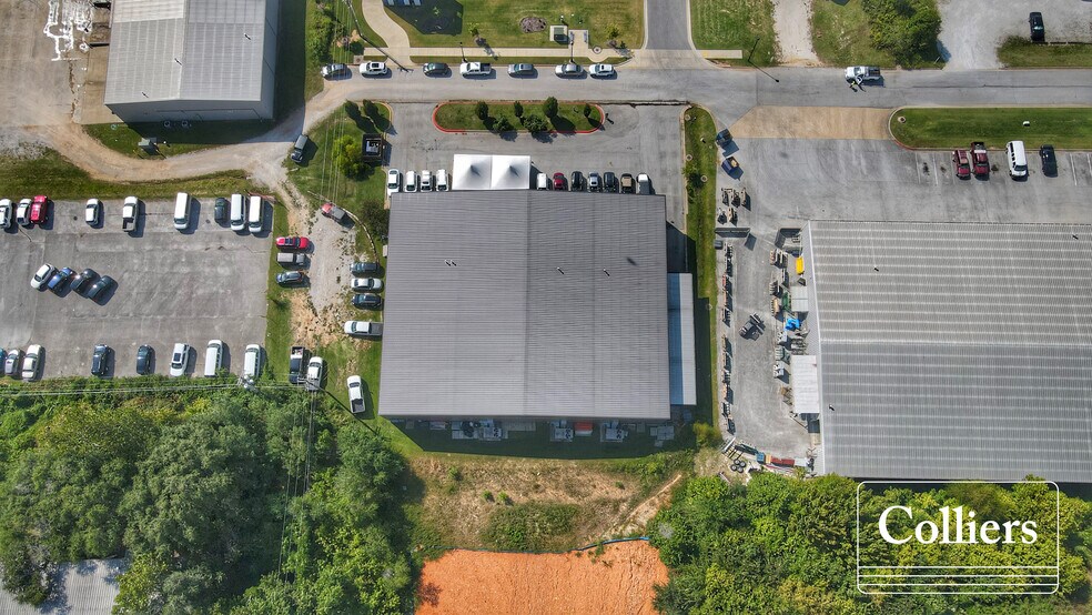 More Photos Of 2209 Hawks Lndg, Fayetteville Warehouse For Lease