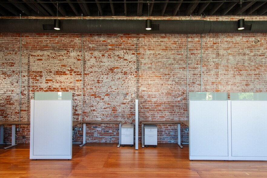 More Photos Of 28 E Main St, Walla Walla Office For Lease