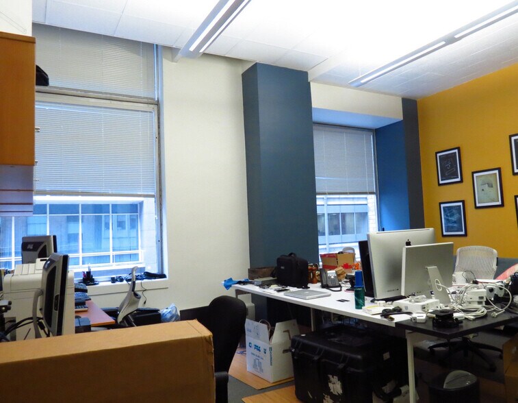 More Photos Of 98 Battery St, San Francisco Office For Lease