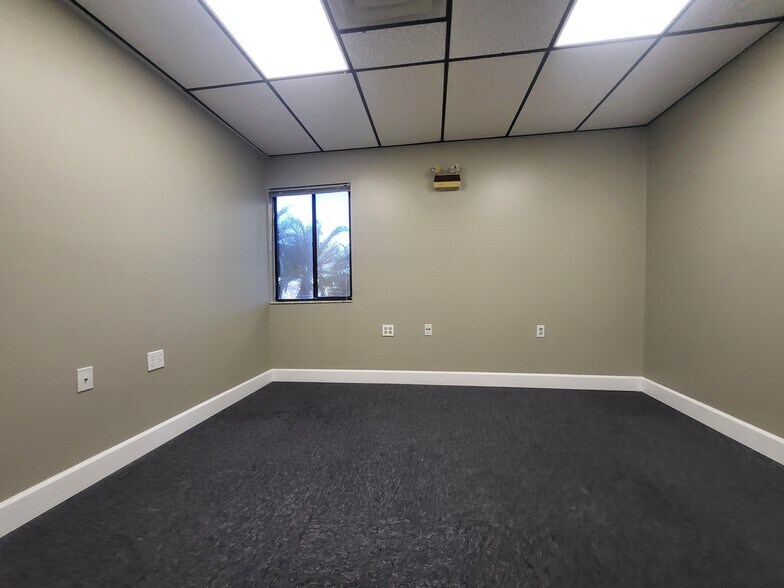 More Photos Of 2235 N Courtenay Pky, Merritt Island Medical For Sale