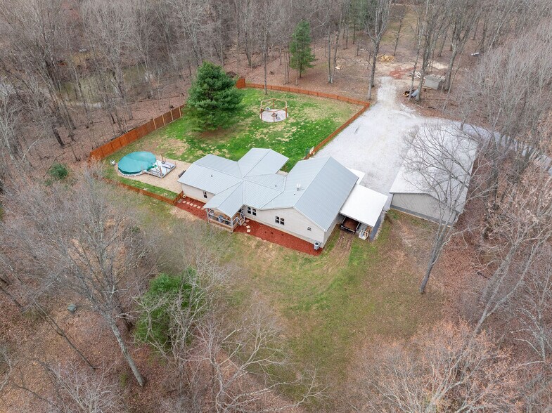 More Photos Of 15017 State Route 678, Rockbridge Specialty For Sale