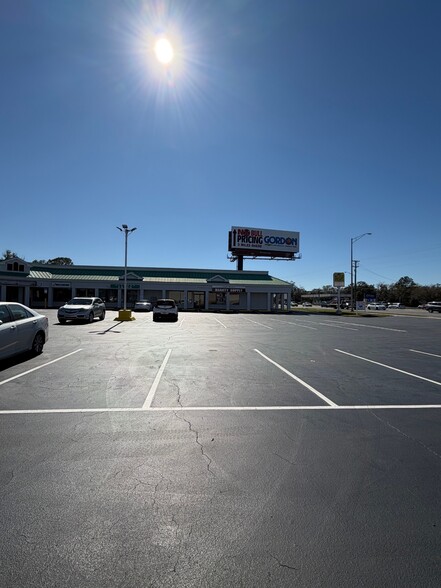 More Photos Of 175 Blanding Blvd, Orange Park Unknown For Lease