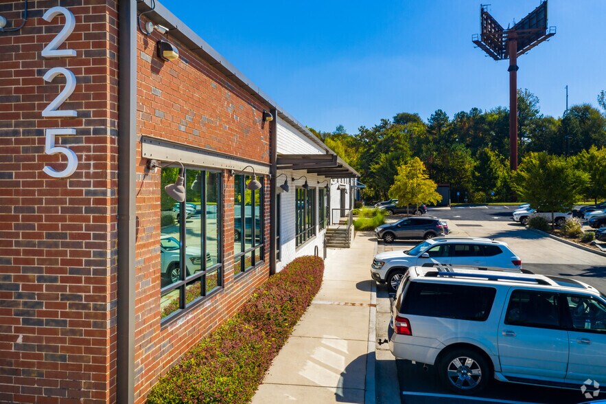 More Photos Of 225 Ottley Dr NE, Atlanta Loft Creative Space For Lease