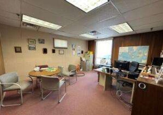 More Photos Of 643 Upper Glen St, Queensbury Freestanding For Sale