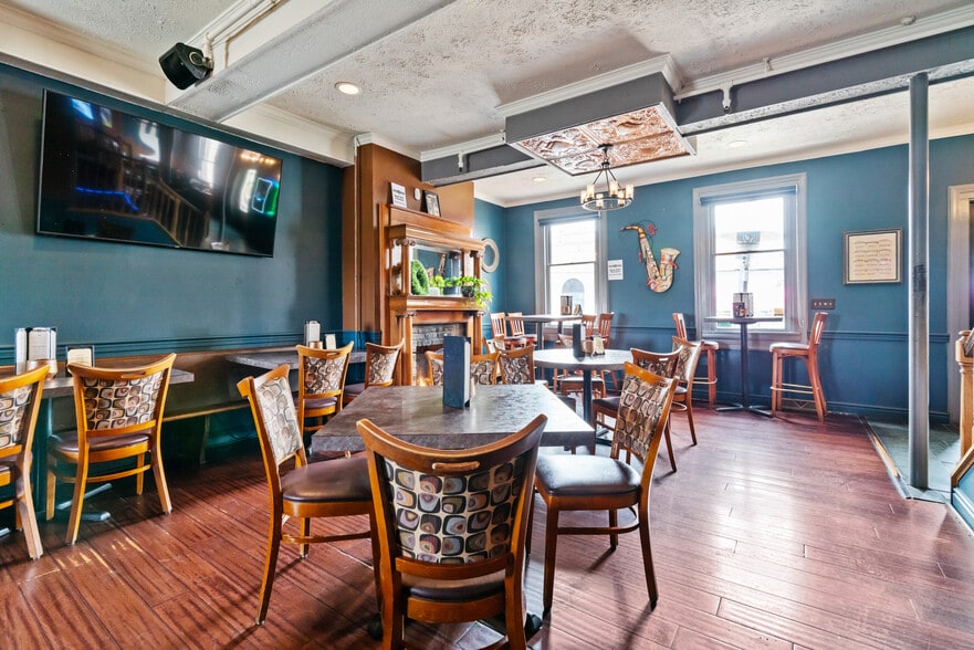 More Photos Of 123 Shiloh St, Pittsburgh Restaurant For Sale