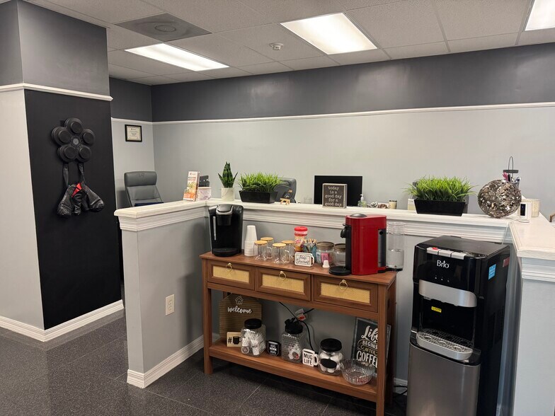 More Photos Of 12900 SW 128th St, Miami Medical For Sale