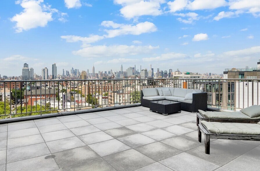 More Photos Of 467 Keap St, Brooklyn Apartments For Sale