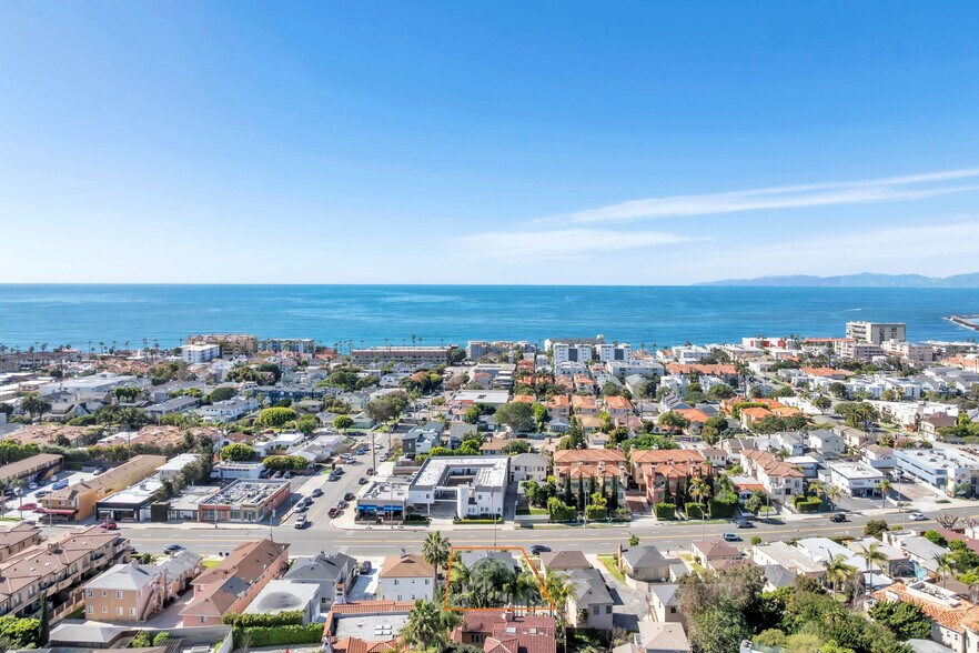 More Photos Of 622 S Pacific Coast Hwy, Redondo Beach Apartments For Sale