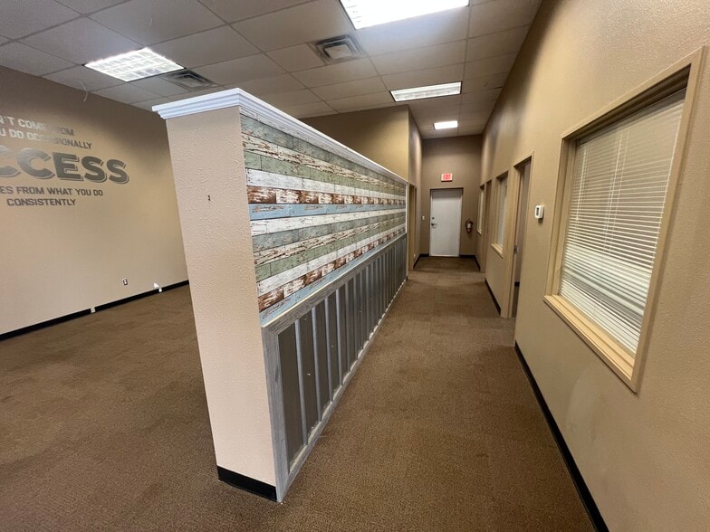 More Photos Of 3310 E Central Texas Expy, Killeen Office For Lease