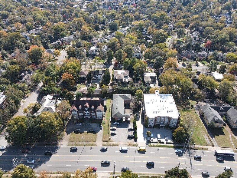 More Photos Of 3819 West End Ave, Nashville Multifamily For Sale