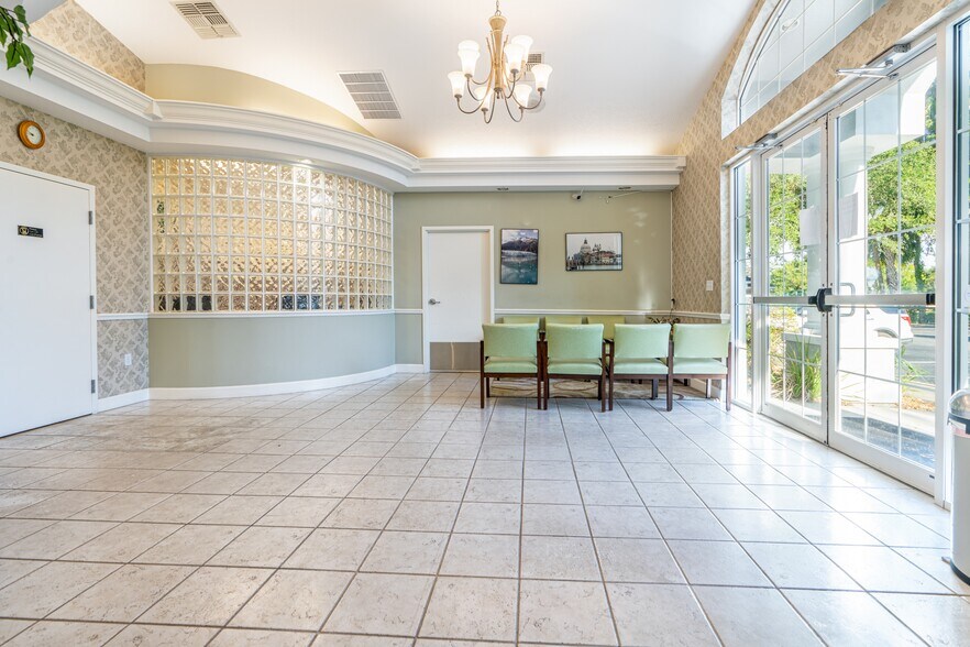 More Photos Of 1630 SE 18th St, Ocala Medical For Lease